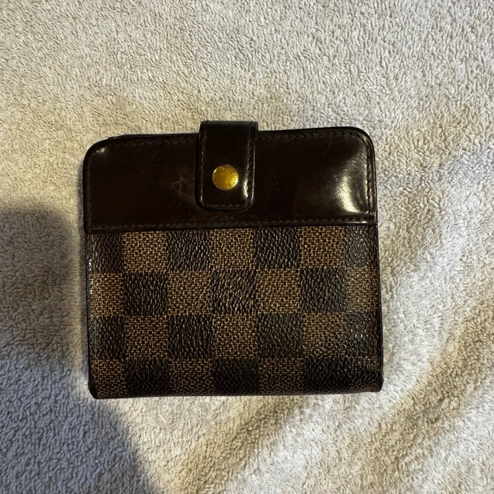 Louis Vuitton Damier Ebene Compact Wallet